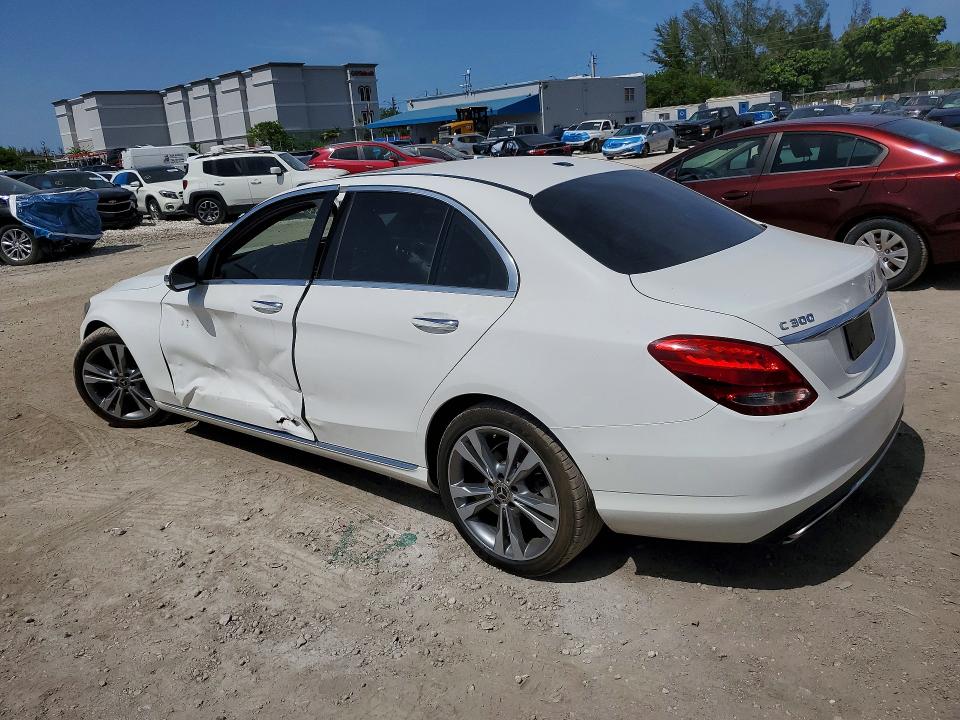 2018 Mercedes-benz C მანქანა იყიდება აუქციონზე, vin: 55SWF4JB6JU249243, აუქციონის ნომერი: 60851116