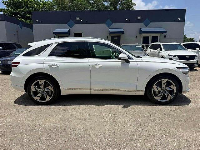 61813556 :رقم المزاد ، 5NMMCET15SH005210 vin ، 2025 Genesis G70 مزاد بيع