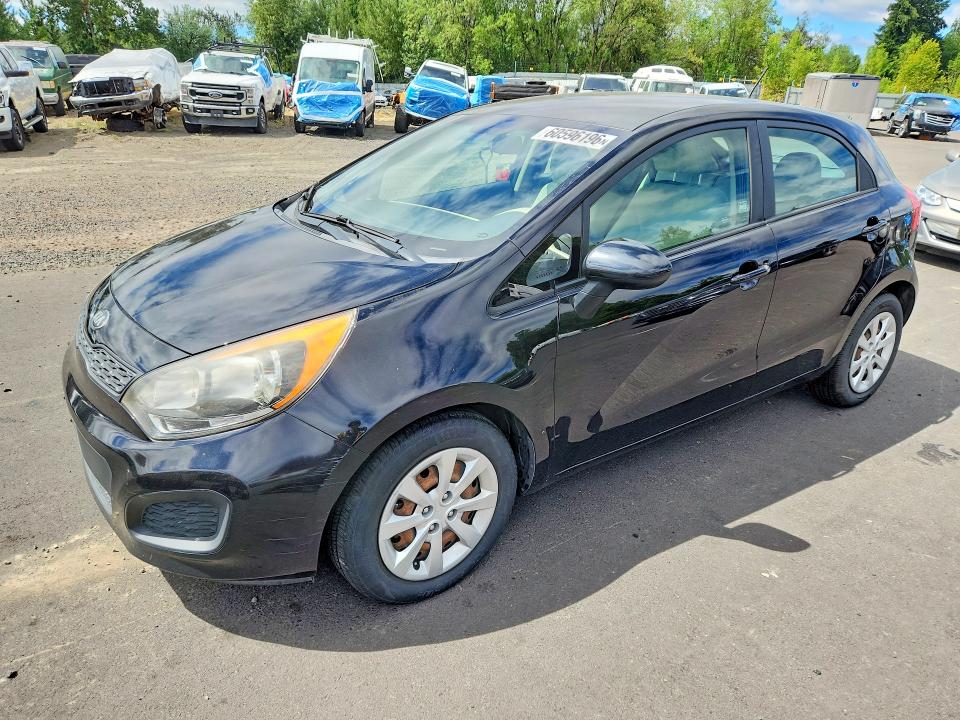 60596196 :رقم المزاد ، KNADM5A33D6157033 vin ، 2013 Kia Rio مزاد بيع