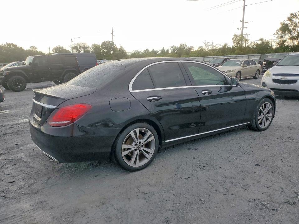 2019 Mercedes-benz C მანქანა იყიდება აუქციონზე, vin: 55SWF8DB0KU294389, აუქციონის ნომერი: 61201116