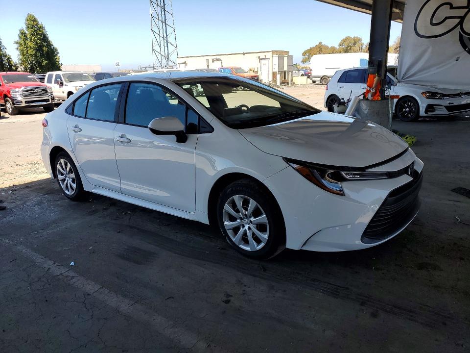 2026 Toyota Corolla მანქანა იყიდება აუქციონზე, vin: 5YFB4MDE8TP399700, აუქციონის ნომერი: 62985196