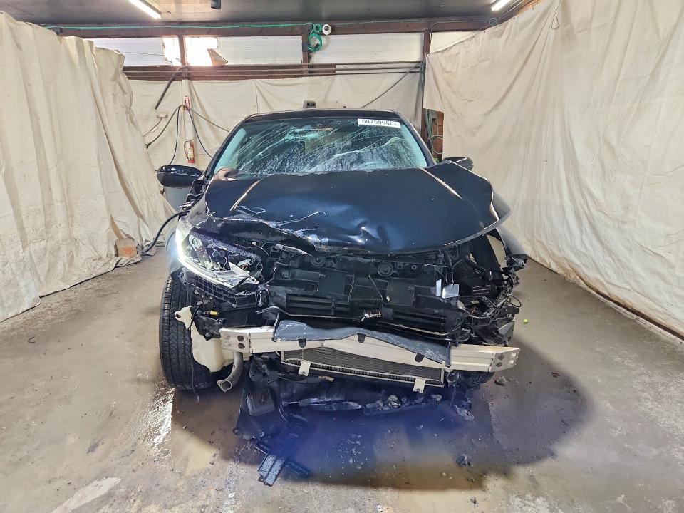 2021 Honda Cr-v მანქანა იყიდება აუქციონზე, vin: 5J6RW2H50MA009695, აუქციონის ნომერი: 60759686