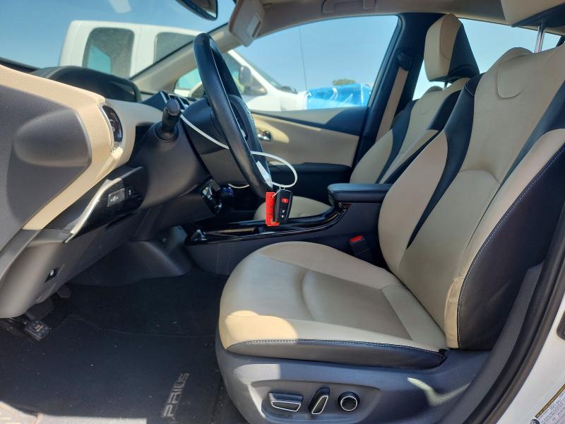 61107076 :رقم المزاد ، JTDKARFU0G3004160 vin ، 2016 Toyota Prius مزاد بيع