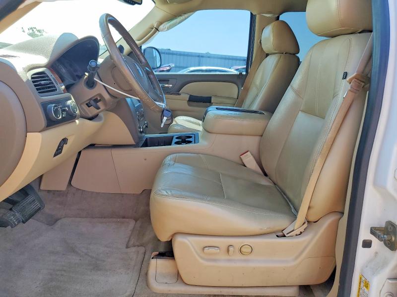 2013 Gmc Yukon Xl მანქანა იყიდება აუქციონზე, vin: 1GKW2REG5DR113639, აუქციონის ნომერი: 59340676
