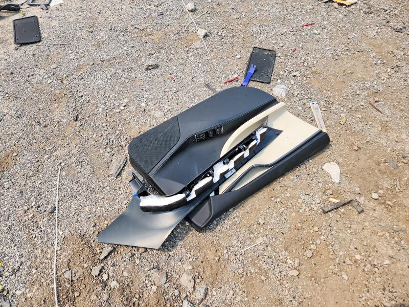 2020 Tesla Model S მანქანა იყიდება აუქციონზე, vin: 5YJSA1E26LF359316, აუქციონის ნომერი: 60639506