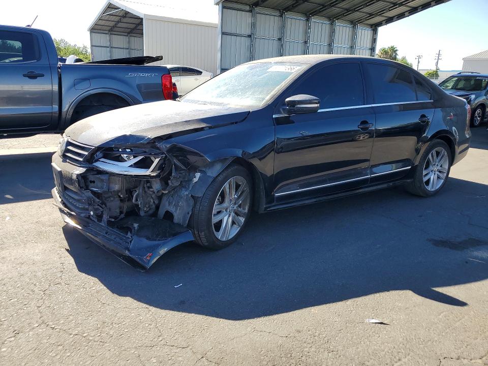 2017 Volkswagen Jetta მანქანა იყიდება აუქციონზე, vin: 3VWL17AJ1HM399646, აუქციონის ნომერი: 61771366