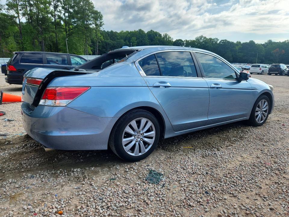 Продаж на аукціоні авто 2011 Honda Accord, vin: 1HGCP2F84BA052196, номер лоту: 61242256