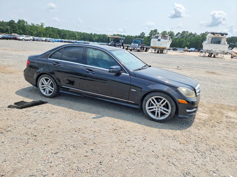 Продажа на аукционе авто 2012 Mercedes-benz C, vin: WDDGF4HB3CA609467, номер лота: 62231726