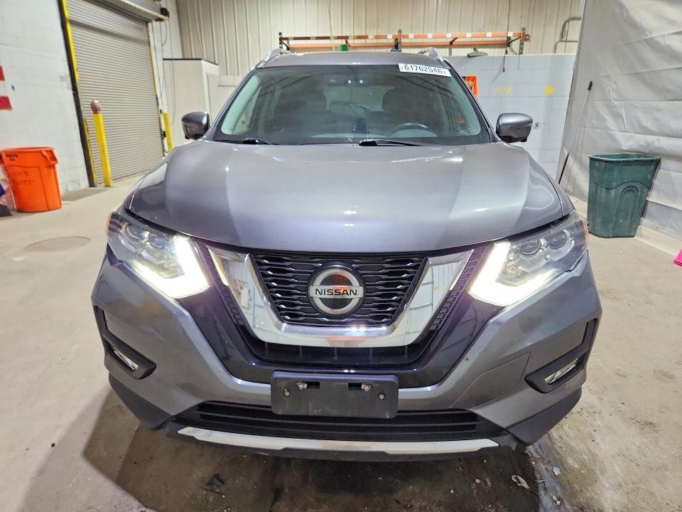 Продажа на аукционе авто 2018 Nissan Rogue, vin: 5N1AT2MVXJC800930, номер лота: 61762546