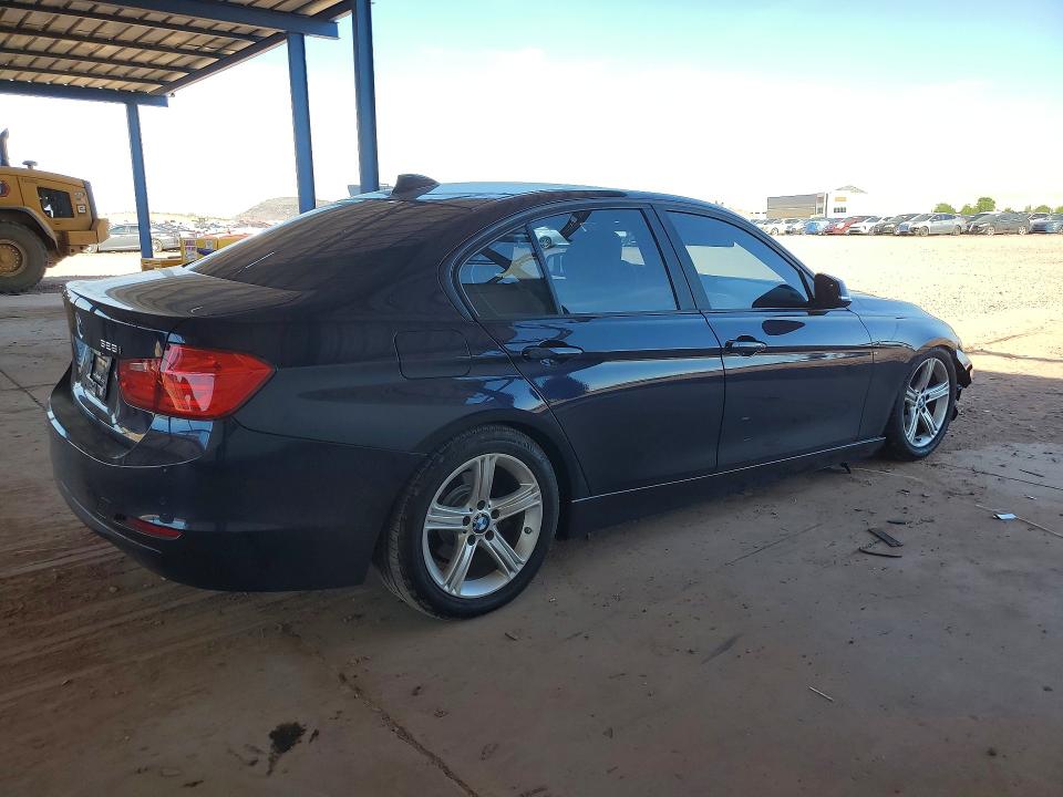2013 Bmw 328 მანქანა იყიდება აუქციონზე, vin: WBA3A5C55DJ461626, აუქციონის ნომერი: 62429906