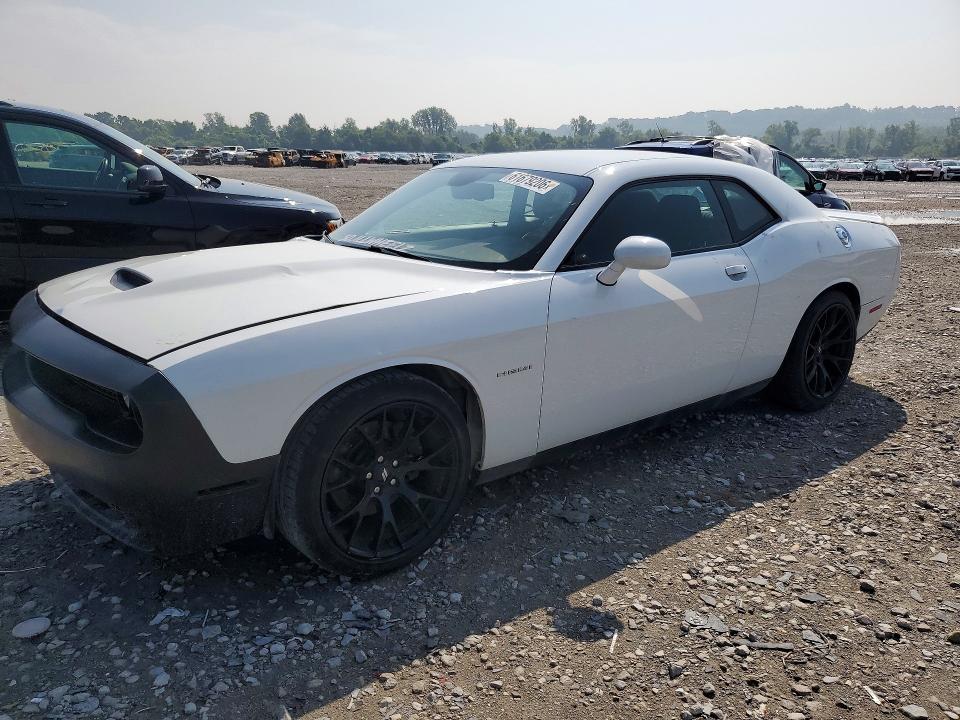 Auction sale of the 2020 Dodge Challenger, vin: 2C3CDZBT0LH125176, lot number: 61679206