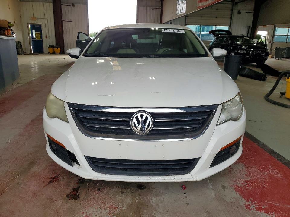 62962706 :رقم المزاد ، WVWMP7AN3AE549678 vin ، 2010 Volkswagen Cc مزاد بيع