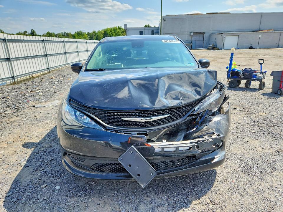 Продажа на аукционе авто 2023 Chrysler Voyager, vin: 2C4RC1CG4PR525785, номер лота: 62569046
