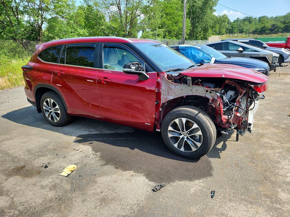 Продаж на аукціоні авто 2025 Toyota Highlander, vin: 5TDKBRCH0SS680619, номер лоту: 59250646