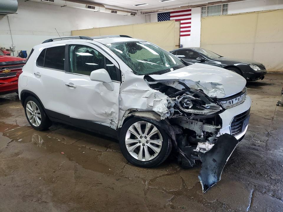 Продажа на аукционе авто 2020 Chevrolet Trax, vin: 3GNCJRSB1LL126637, номер лота: 61116196