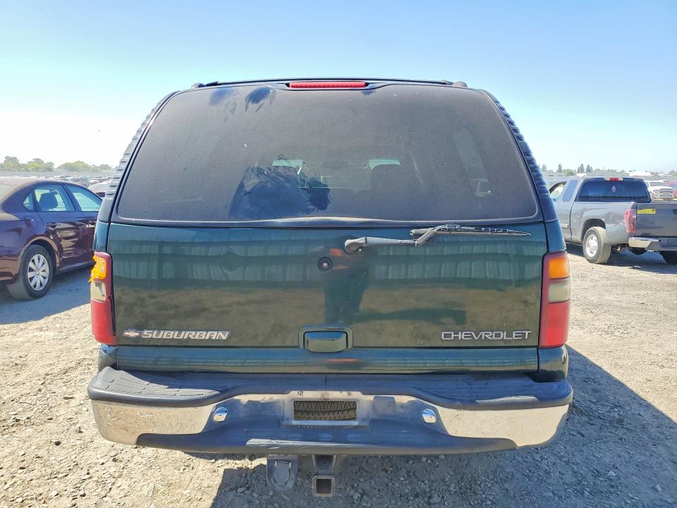 Продажа на аукционе авто 2001 Chevrolet Suburban, vin: 1GNFK16TX1J220132, номер лота: 59818726
