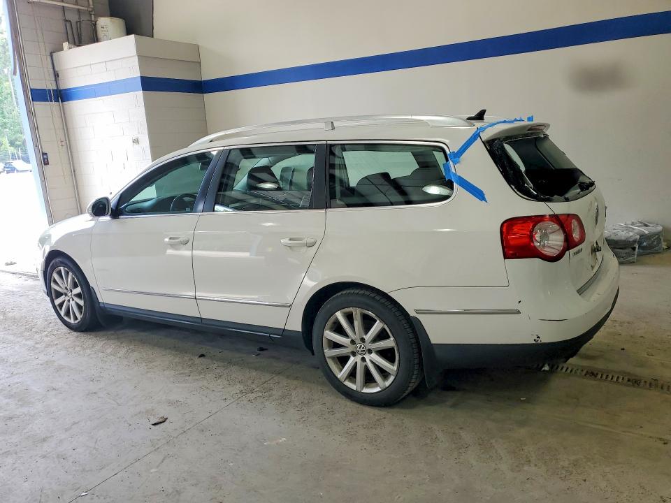 58786296 :رقم المزاد ، WVWXM7AN8AE165014 vin ، 2010 Volkswagen Passat مزاد بيع