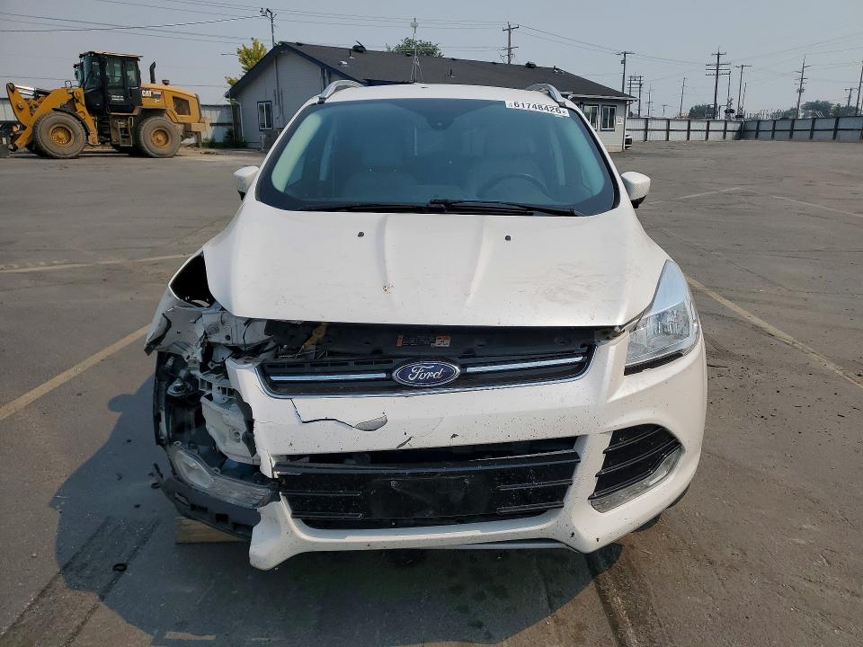61748426 :رقم المزاد ، 1FMCU9JX1GUC79717 vin ، 2016 Ford Escape مزاد بيع