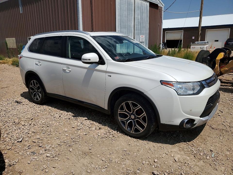 Продаж на аукціоні авто 2015 Mitsubishi Outlander, vin: JA4JZ4AX1FZ000780, номер лоту: 62513566