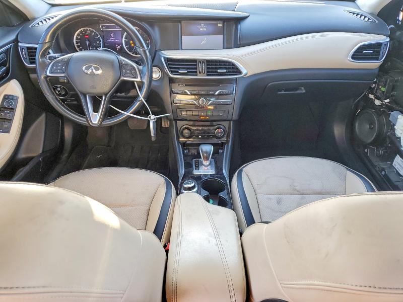 59745026 :رقم المزاد ، SJKCH5CP9KA007633 vin ، 2019 Infiniti Qx30 مزاد بيع