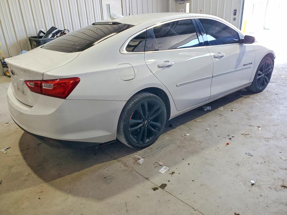 Продаж на аукціоні авто 2018 Chevrolet Malibu, vin: 1G1ZD5ST5JF242161, номер лоту: 61215816