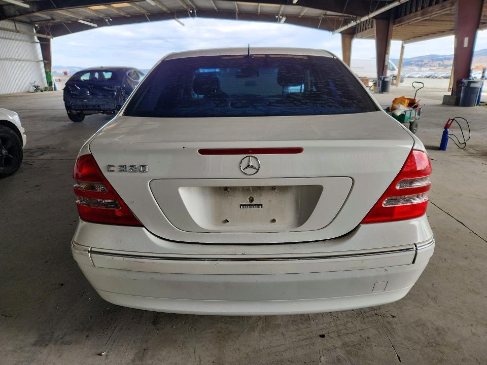 2002 Mercedes-benz C მანქანა იყიდება აუქციონზე, vin: WDBRF64J22F249121, აუქციონის ნომერი: 61408626