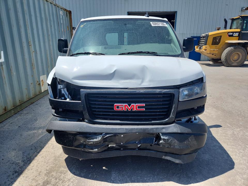 60657186 :رقم المزاد ، 1GTW7AF75S1221722 vin ، 2025 Gmc Savana مزاد بيع