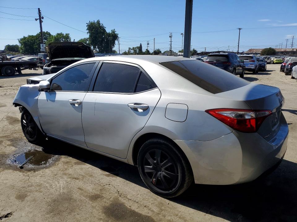 61383806 :رقم المزاد ، 5YFBURHE4FP303301 vin ، 2015 Toyota Corolla مزاد بيع