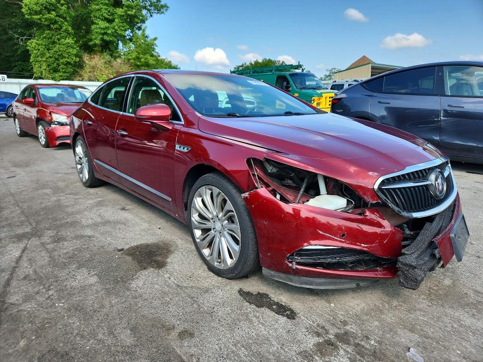 2017 Buick Lacrosse მანქანა იყიდება აუქციონზე, vin: 1G4ZR5SS5HU181301, აუქციონის ნომერი: 62803156