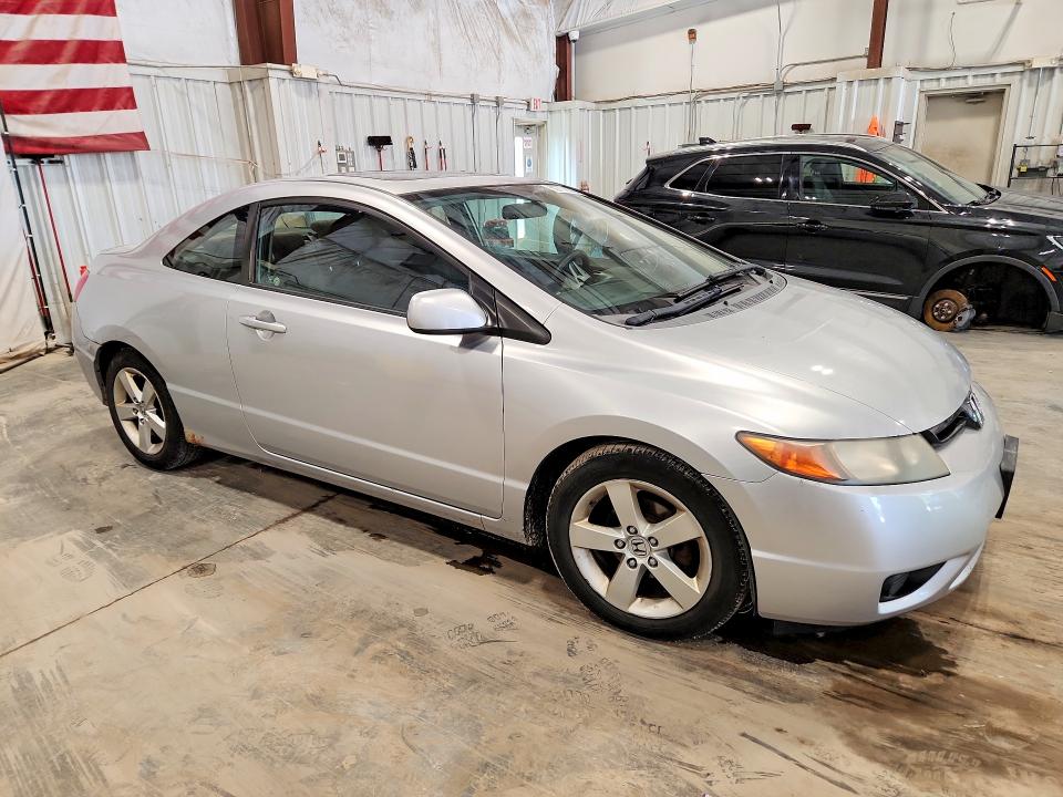 62774076 :رقم المزاد ، 2HGFG11848H558653 vin ، 2008 Honda Civic مزاد بيع