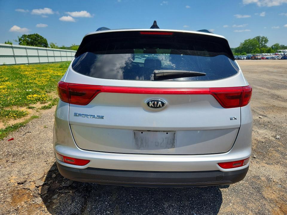 60009516 :رقم المزاد ، KNDPN3AC9J7390471 vin ، 2018 Kia Sportage مزاد بيع