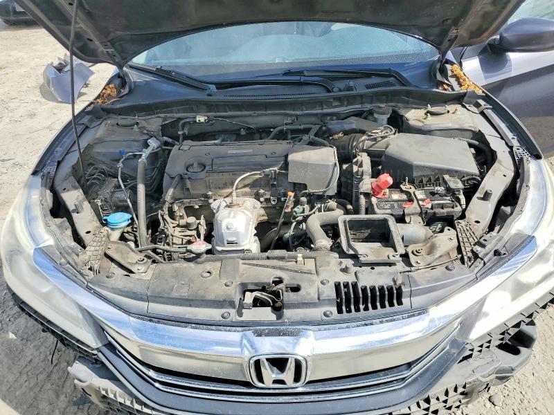 2017 Honda Accord მანქანა იყიდება აუქციონზე, vin: 1HGCR2F30HA036777, აუქციონის ნომერი: 61762276