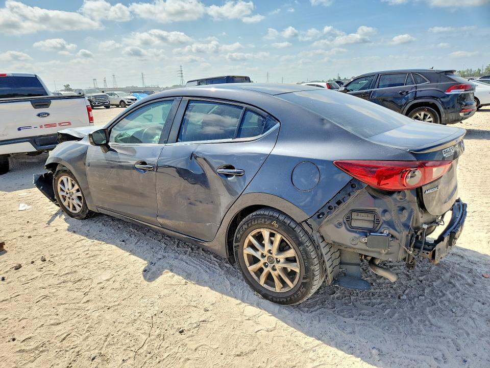 63238616 :رقم المزاد ، 3MZBM1V77FM236561 vin ، 2015 Mazda 3 مزاد بيع