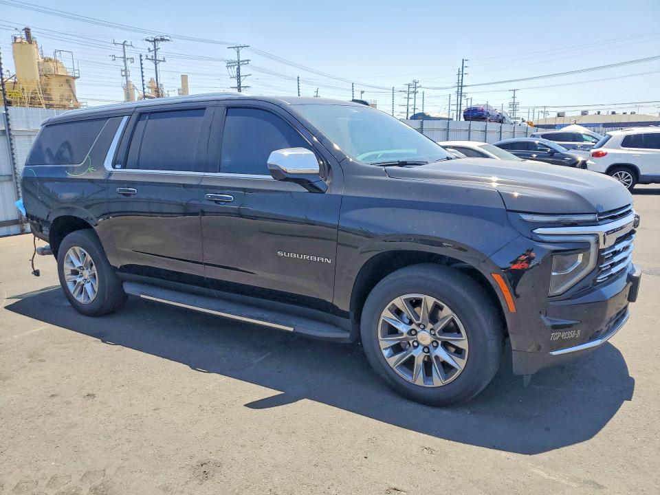 2025 Chevrolet Suburban მანქანა იყიდება აუქციონზე, vin: 1GNS5FRD4SR150282, აუქციონის ნომერი: 60590636