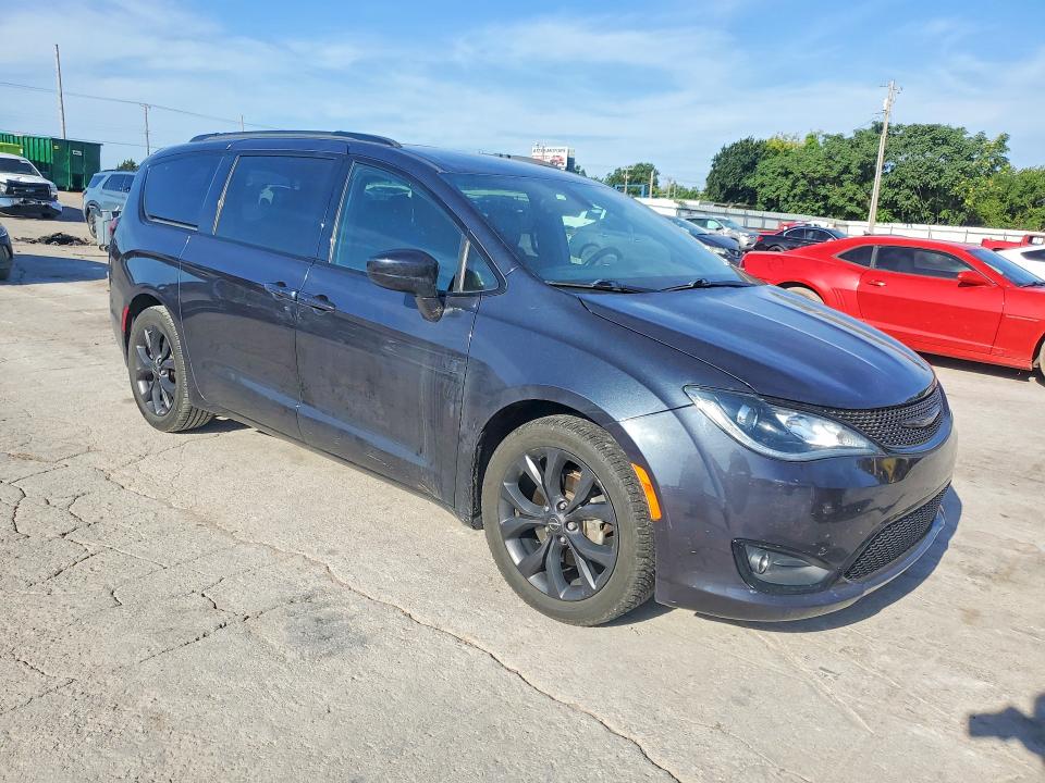 57207926 :رقم المزاد ، 2C4RC1EGXLR132834 vin ، 2020 Chrysler Pacifica مزاد بيع
