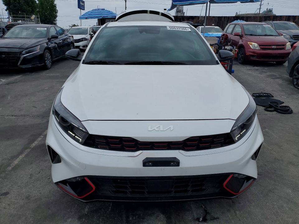 60632566 :رقم المزاد ، 3KPF54AD6PE599623 vin ، 2023 Kia Forte مزاد بيع