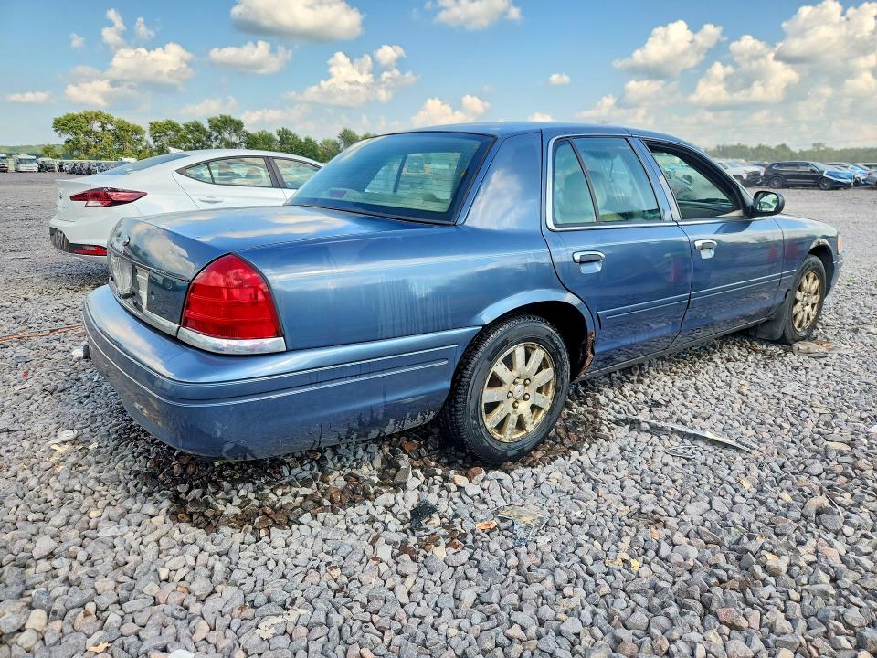 61762436 :رقم المزاد ، 2FAFP74V68X129125 vin ، 2008 Ford Crown Victoria مزاد بيع