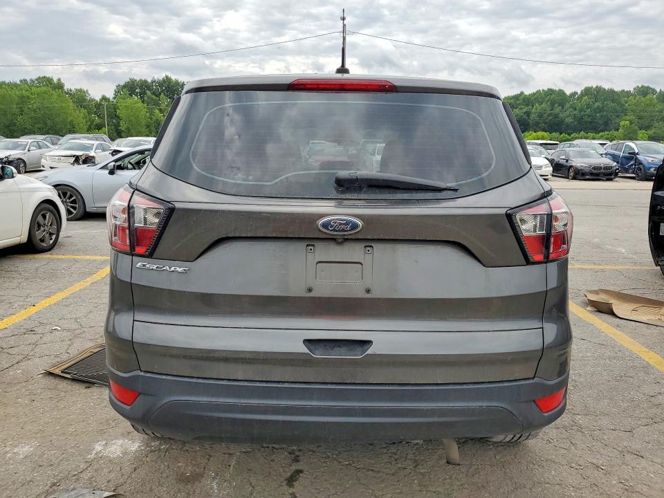 Продаж на аукціоні авто 2017 Ford Escape, vin: 1FMCU0F75HUD07492, номер лоту: 61577446