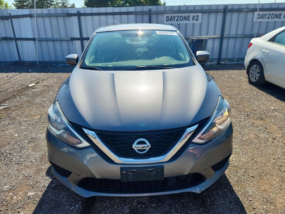 60594786 :رقم المزاد ، 3N1AB7APXJY279616 vin ، 2018 Nissan Sentra مزاد بيع