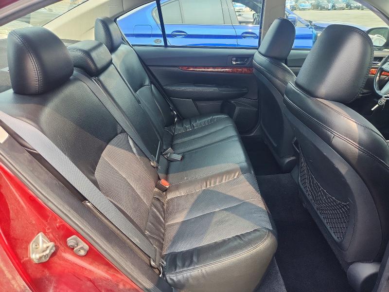 61382816 :رقم المزاد ، 4S3BMBL67B3218950 vin ، 2011 Subaru Legacy مزاد بيع