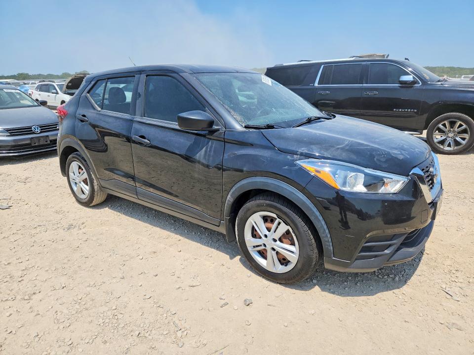 61875056 :رقم المزاد ، 3N1CP5BV3LL551290 vin ، 2020 Nissan Kicks مزاد بيع