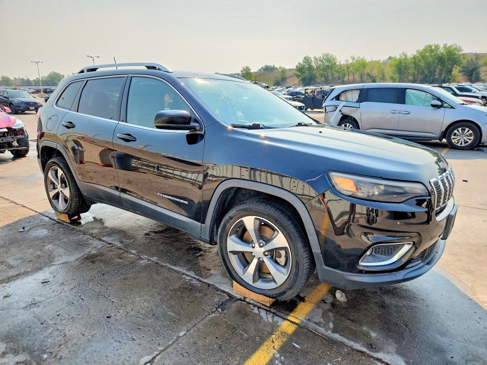 59830756 :رقم المزاد ، 1C4PJLDB7KD278317 vin ، 2019 Jeep Cherokee مزاد بيع