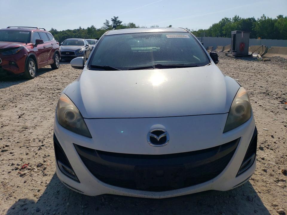 60370806 :رقم المزاد ، JM1BL1W69B1394399 vin ، 2011 Mazda 3 مزاد بيع