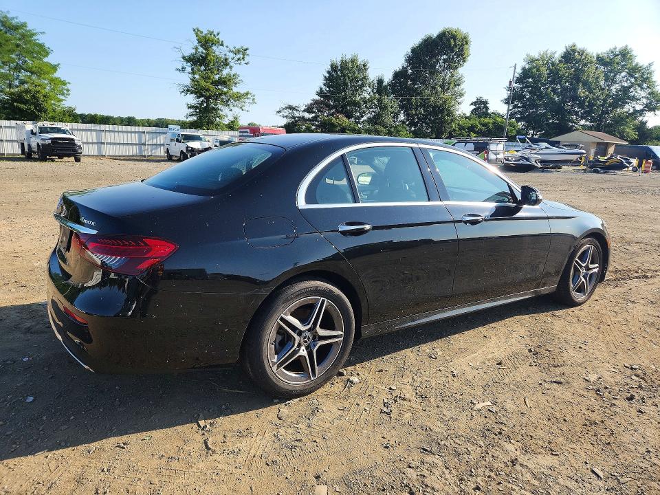 Продаж на аукціоні авто 2023 Mercedes-benz E, vin: W1KZF8EBXPB185841, номер лоту: 62432016