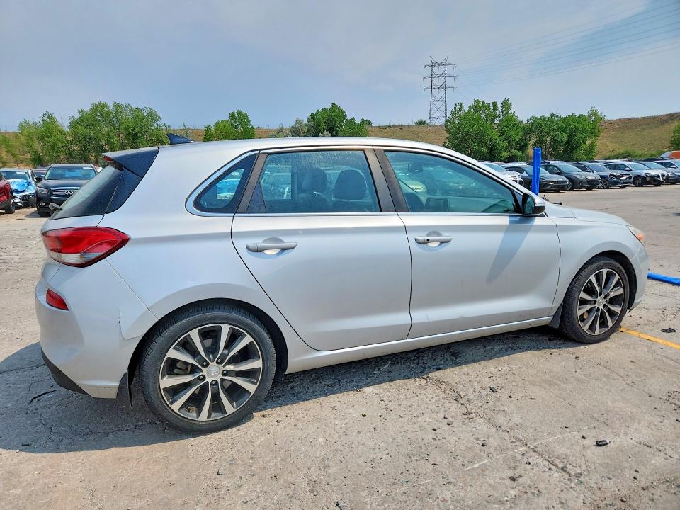 Продаж на аукціоні авто 2018 Hyundai Elantra Gt, vin: KMHH35LE3JU015905, номер лоту: 59002586