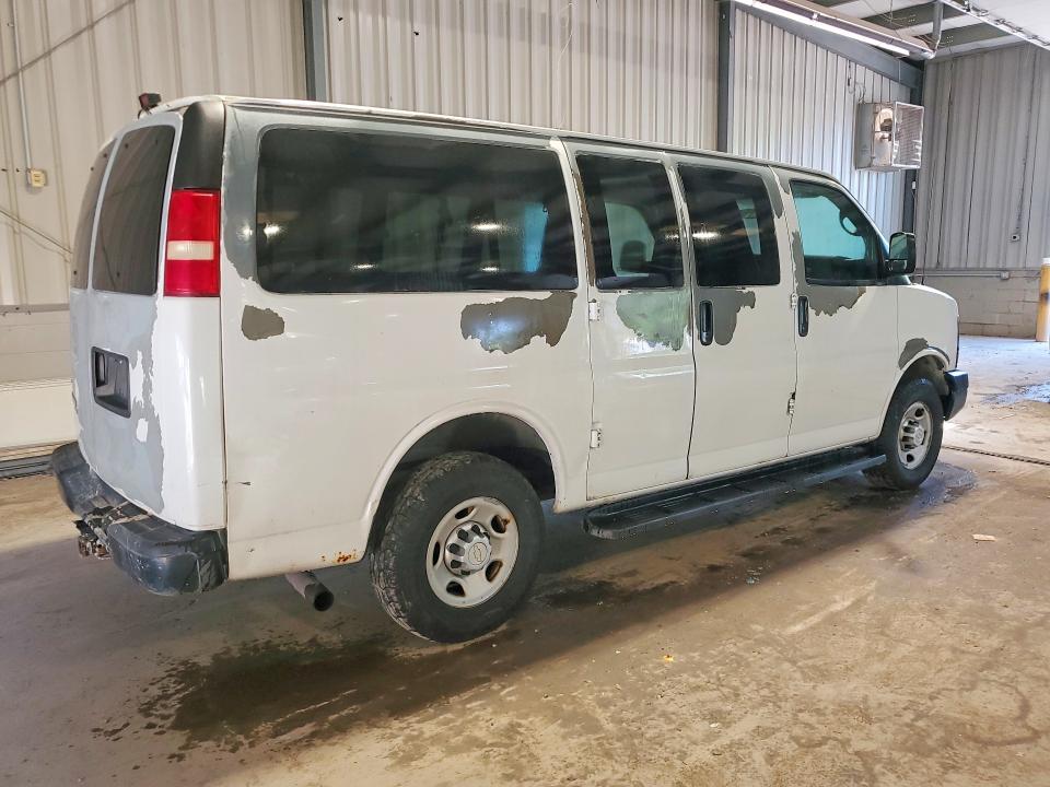 2010 Chevrolet Express G2500 მანქანა იყიდება აუქციონზე, vin: 1GAZGPDG4A1147526, აუქციონის ნომერი: 58958616