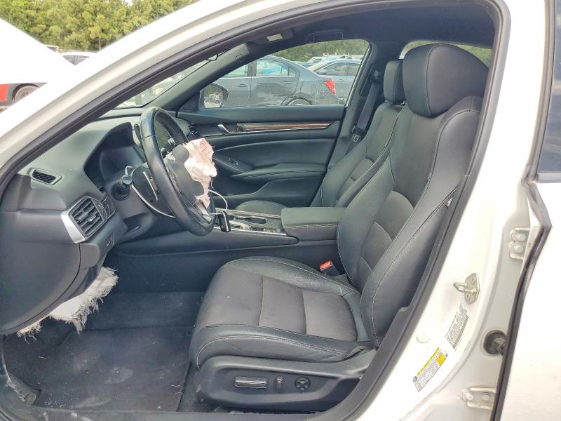 Продажа на аукционе авто 2019 Honda Accord, vin: 1HGCV1F30KA076855, номер лота: 60155326