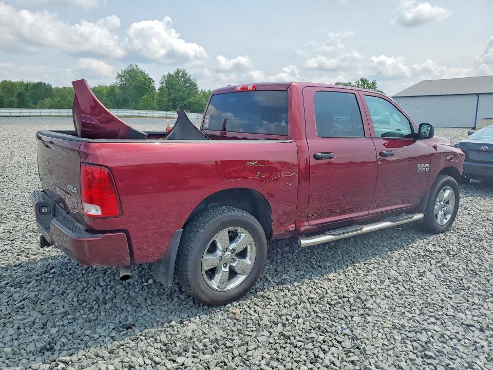 62687896 :رقم المزاد ، 1C6RR7KG7JS338976 vin ، 2018 Ram 1500 مزاد بيع