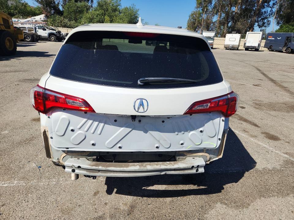 60642756 :رقم المزاد ، 5J8TB3H38HL003151 vin ، 2017 Acura Rdx مزاد بيع