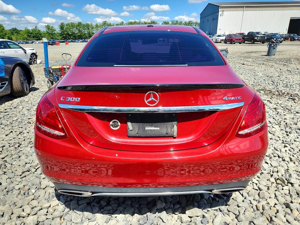 60198186 :رقم المزاد ، 55SWF4KB6JU262332 vin ، 2018 Mercedes-benz C مزاد بيع